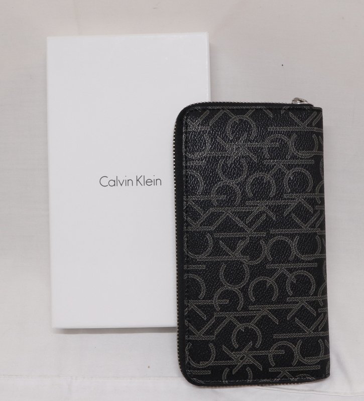 Calvin klein/カルバンクライン】長財布 ラウンドファスナー 黒 79468
