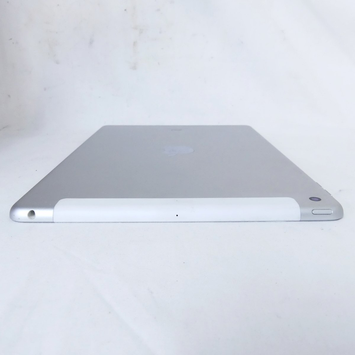 Apple iPad 第7世代 32GB Wi-Fi+Cellular A2198 シルバー 動作品