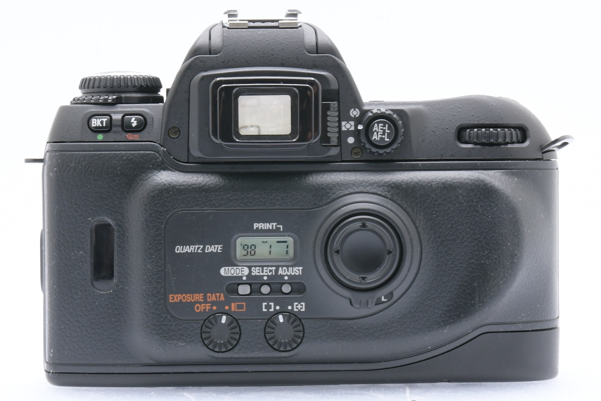 Nikon F80 + AF NIKKOR 28mm F2.8D ニコン AF一眼レフ フィルムカメラ