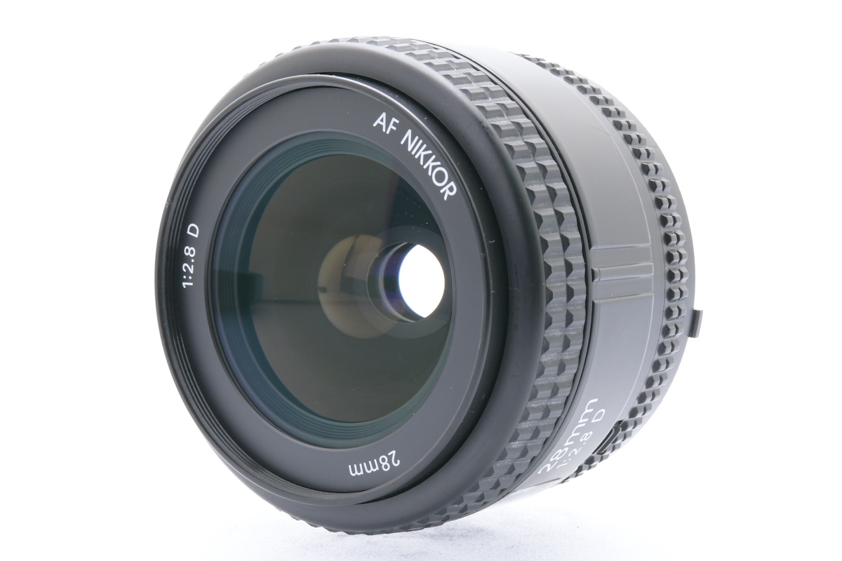 Nikon F80 + AF NIKKOR 28mm F2.8D ニコン AF一眼レフ フィルムカメラ
