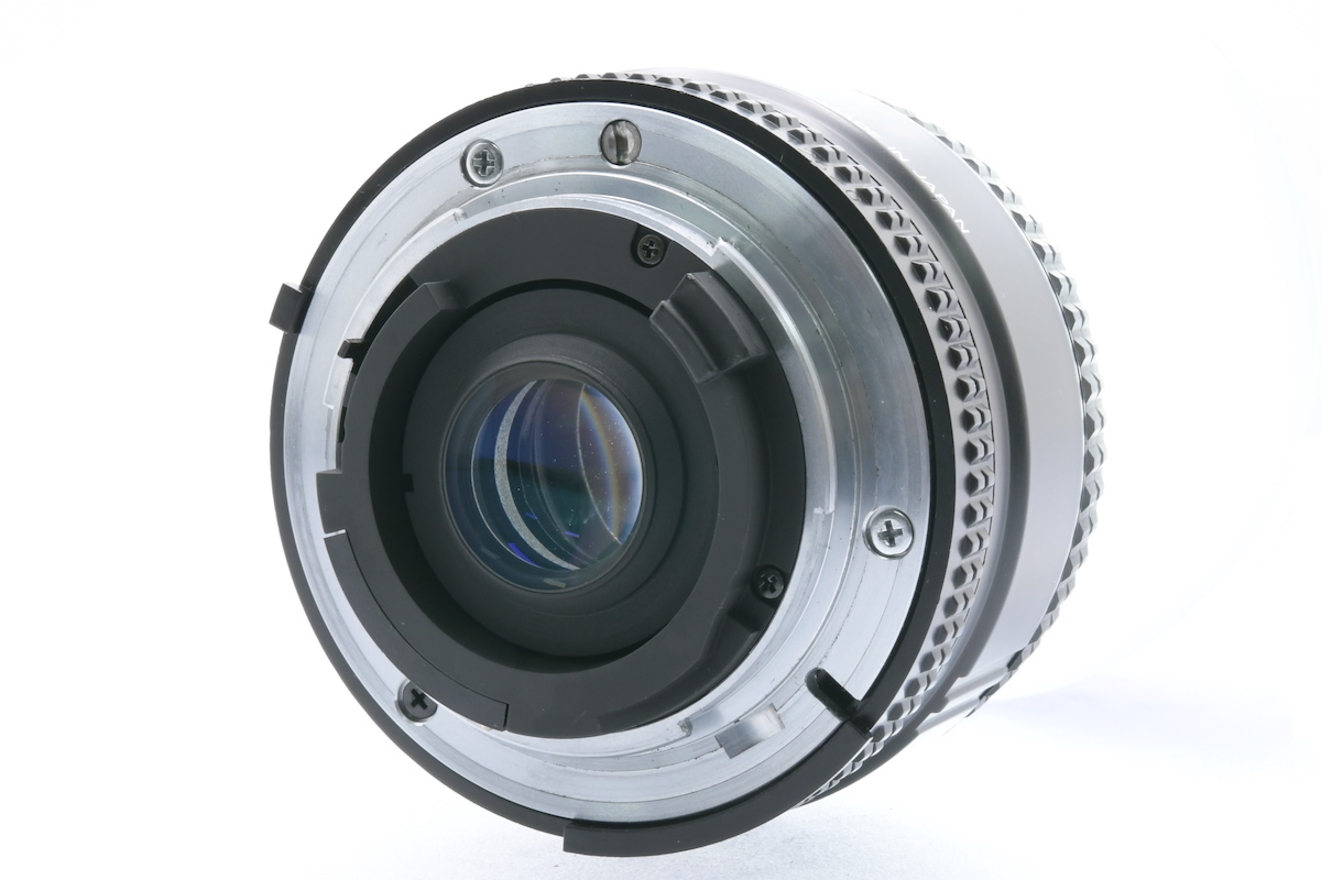 Nikon F80 + AF NIKKOR 28mm F2.8D ニコン AF一眼レフ フィルムカメラ