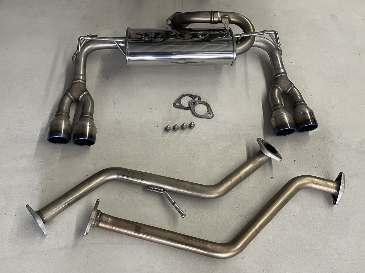 ☆レクサスCT200h モデリスタ4本出しスポーツマフラー レクサスCT200h