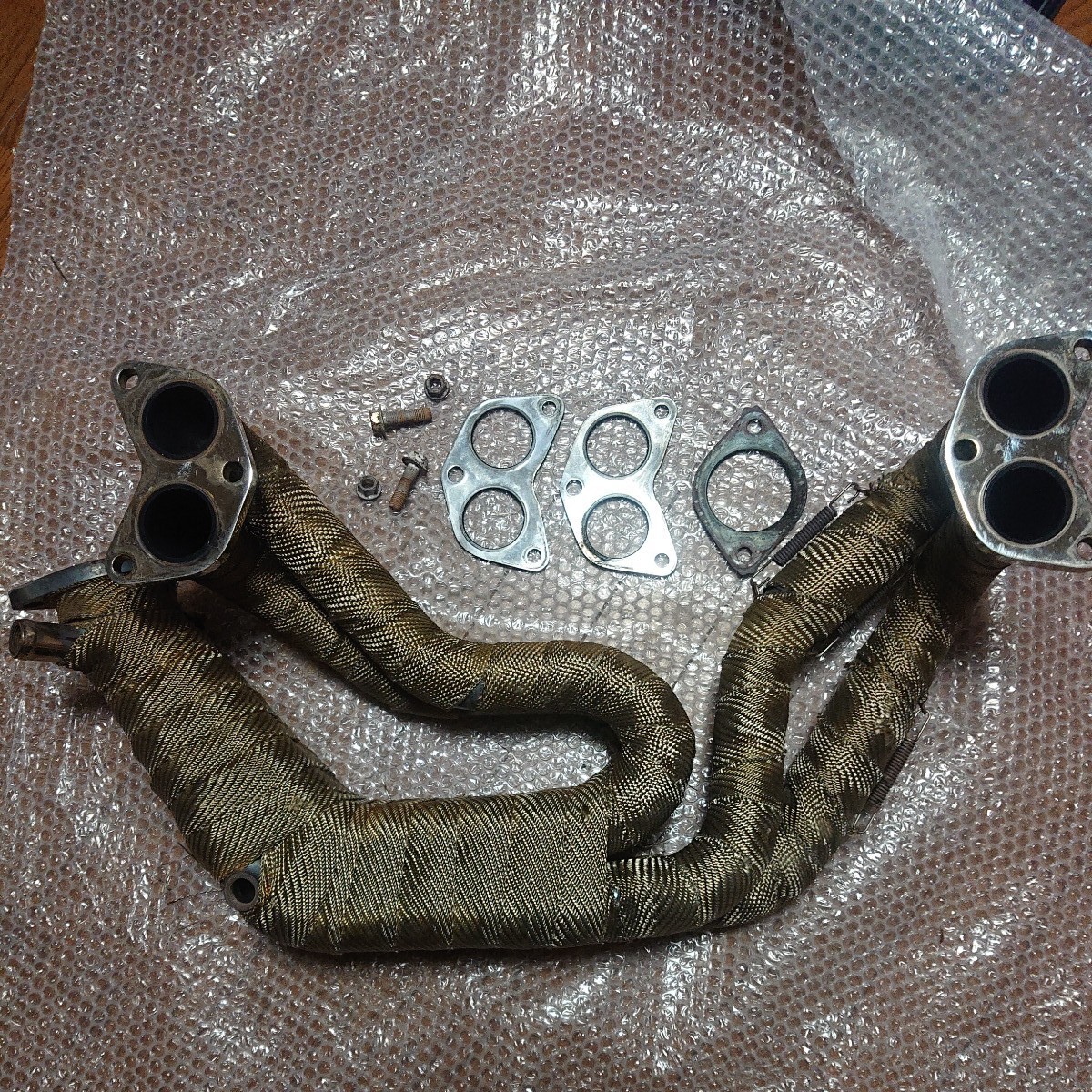 イーカスタム 86 BRZ用タイプ3エキマニ チタニウムバンテージ巻き