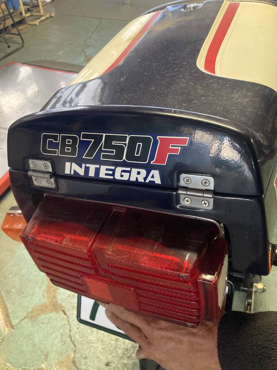 CB750F シートカウル モトコ 当時物 希少 検→900 1100 シングルシート