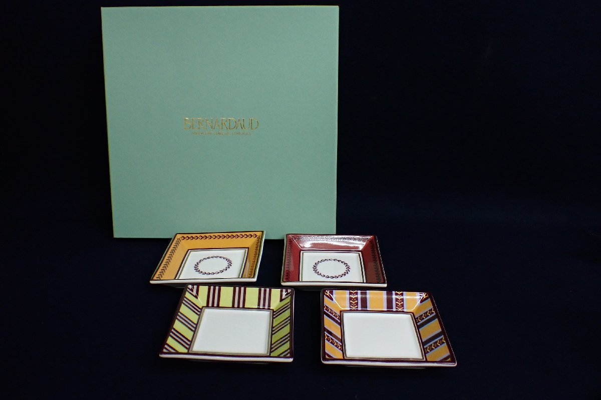 ★120412 BERNARDAUD LIMOGES ベルナルド リモージュ 色絵 金彩 角皿 小皿 ４点セット 洋食器 箱付き★