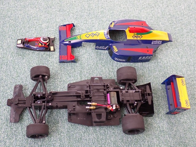 京商 049 ESPO F1 Yahoo LARROUSSE RC Kyosho 1⁄10 エスポラルース90 京