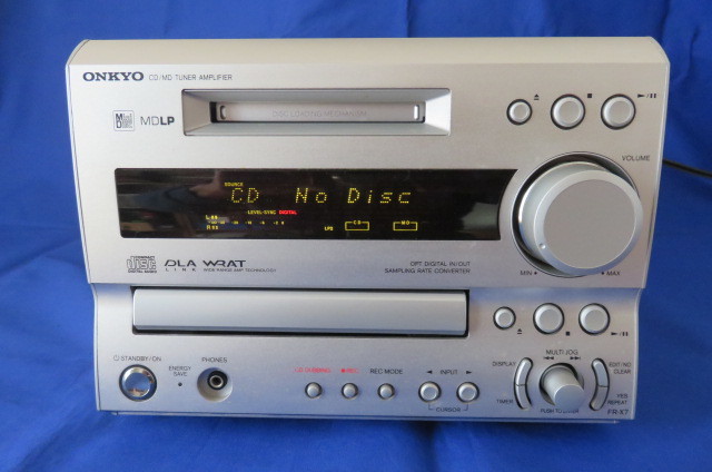 ONKYO ミニコンポ、CD⁄MD チューナーアンプ FR-X7 (動作確認