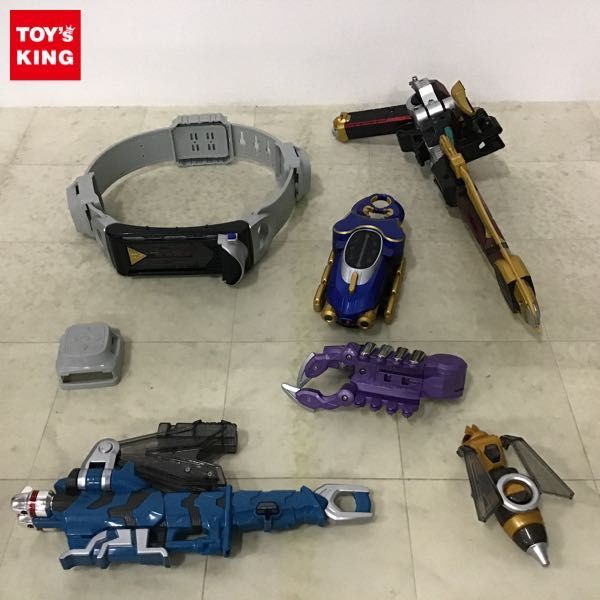 1円〜 バンダイ 仮面ライダーカブト DXガタックゼクター 他 変身ベルト