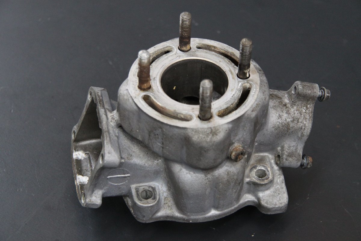 モリワキMH80R（MH80F）純正シリンダー！NS-1　CR80 MORIWAKI ONLINE