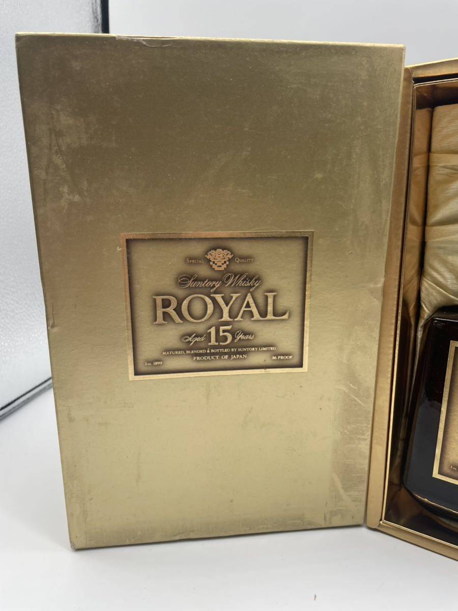 未開栓・箱付きサントリー ローヤル 15年 ウイスキー 750ml 43