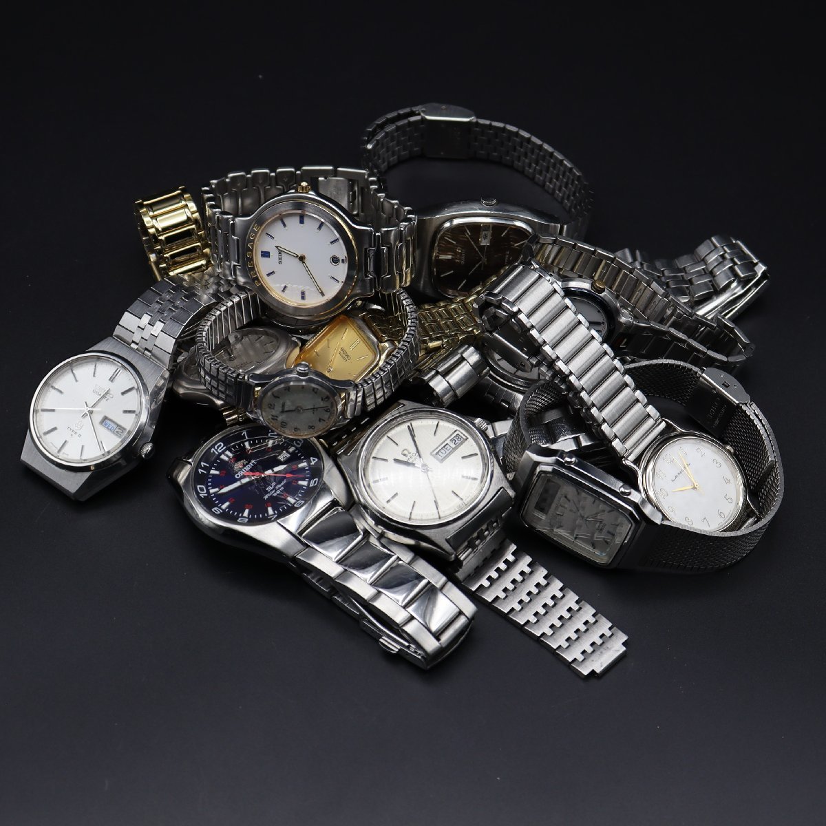 腕時計 大量 約８０本 約3.2kg ジャンク品 SEIKO、CITIZEN等 ジャンク 時計 ② セイコー SEIKO CITIZEN CASIO 時計屋さん メンズ