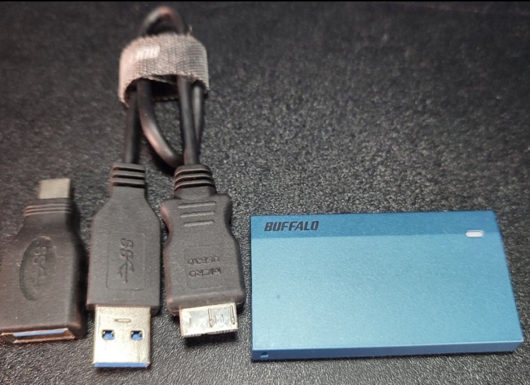 BUFFALO ポータブルSSD SSD-PGM960U3-B/N 960GBぬ BUFFALO SSD