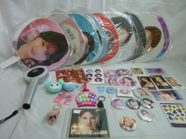 TWICE ナヨン 韓流 品 ナヨン缶バッジセット指人形ラブリー バッグ