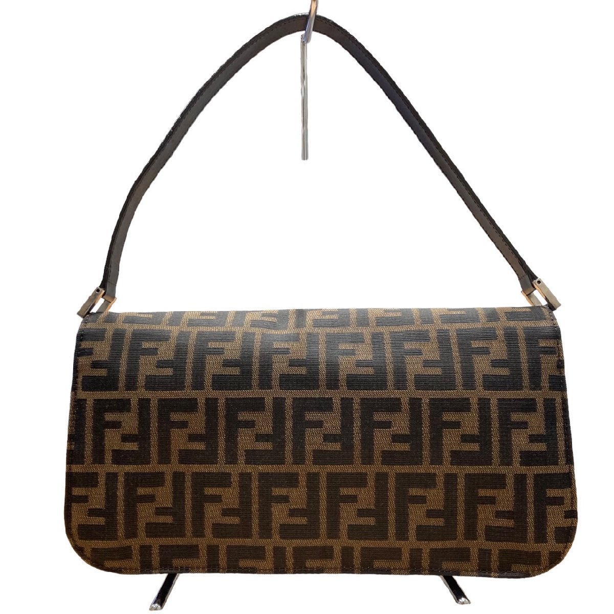 FENDI フェンディ ズッカ柄 FF金具 マンマバケット ハンドバッグ