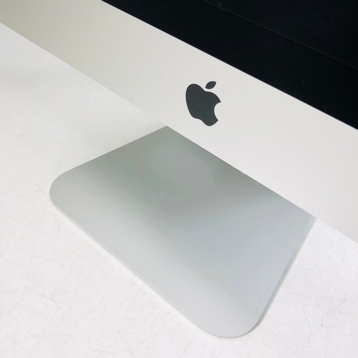 ジャンク iMac 21.5インチ (Mid 2014) Core i5 1.4GHz/8GB/500GB