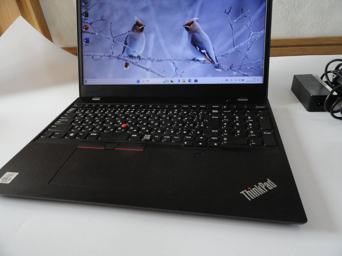 ☆☆お奨めLenovo ThinkPad L15 Gen1ブラック SSDWin11 Corei5-10210U プロセッサーとってもスタイリッシュな綺麗美品な中古品 ☆☆ L15 ThinkPad Gen