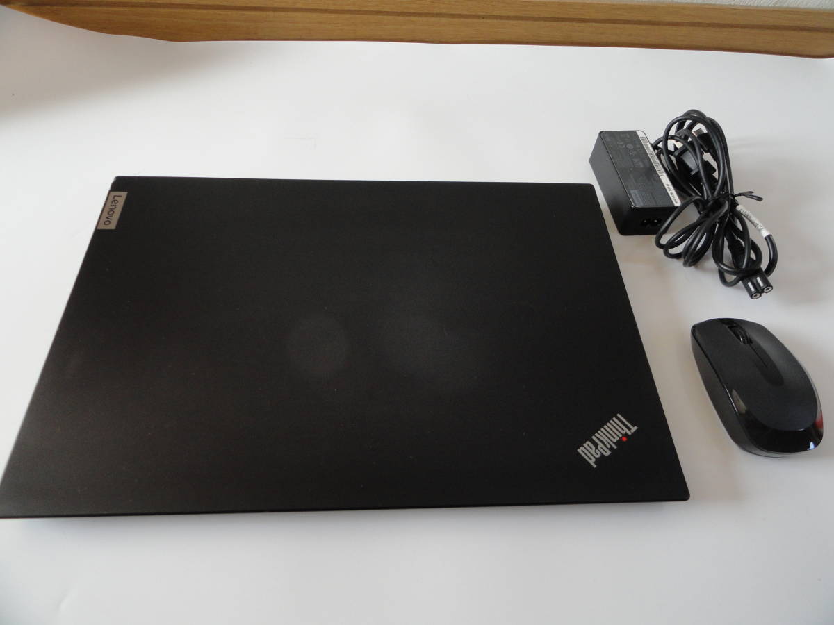 ☆☆お奨めLenovo ThinkPad L15 Gen1ブラック SSDWin11 Corei5-10210U プロセッサーとってもスタイリッシュな綺麗美品な中古品 ☆☆ L15 ThinkPad Gen