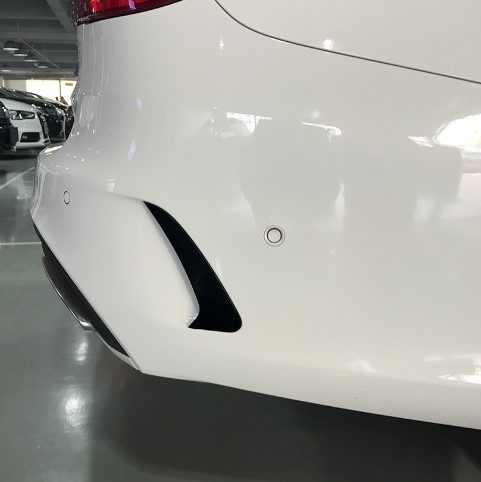 スポーティ全開♪ ベンツ カーボン ルック リアバンパー ガーニッシュ S205 C180 C200 C220d C250 C300 C350e C43 Cクラス ワゴン AMG スポーティ全開♪ カーボン ルック リア BMW カナード