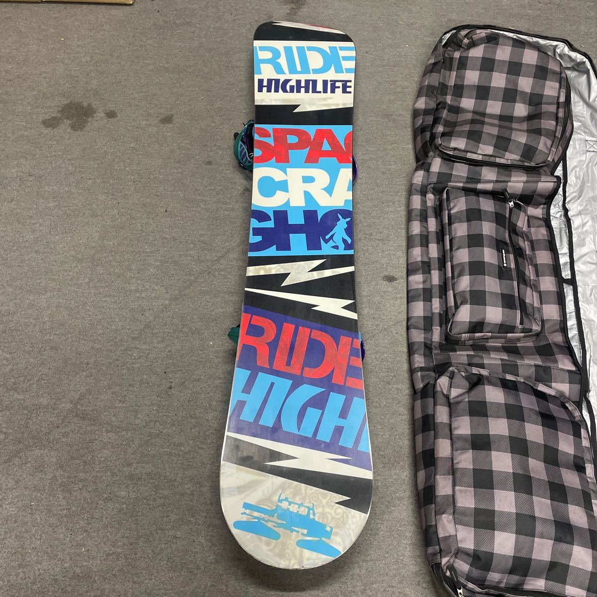 at RIDE ロッカーボード Jayco Eagle H1030 UTT575 RIDE HIGHLIFE