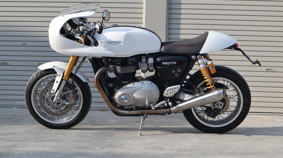 スラクストン 1200R オプションバンスマフラー・ロケットカウル・LEDウインカー・リアフェンダーレス他　ETC付　ローン可_5