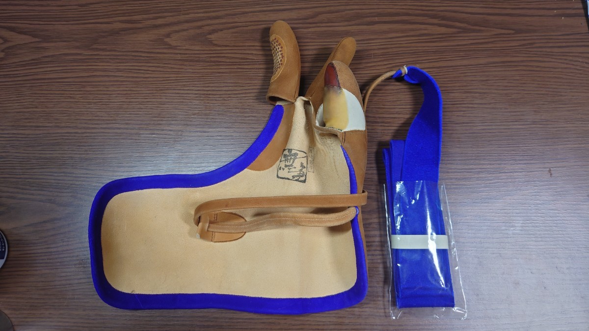 無争ガケ　三ツ　美品　弓道　ゆがけ　岡崎別作　送料無料！_1