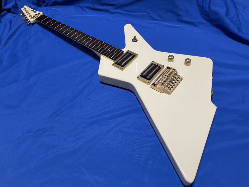 Ibanez アイバニース destroyer Ⅱ DT330の入札履歴 - 入札者の順位