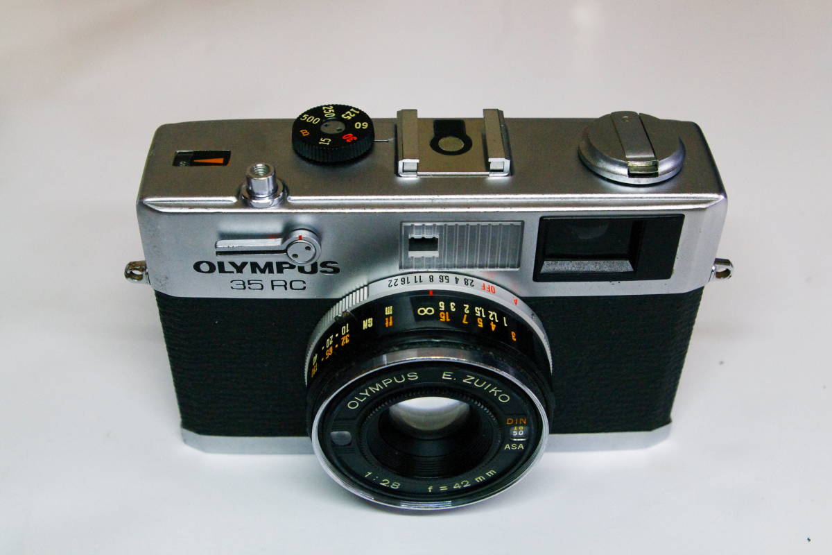 OLYMPUS オリンパス 35RC 1 :2.8 f=42mm E.ZUIKOコンパクトカメラ