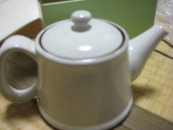 ◇新品◇市川園オリジナル 末広ポット 茶コシ付き 切手可(ポット 