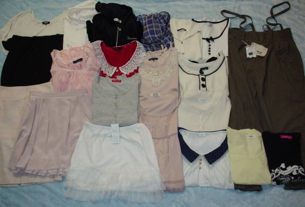 中身公開ｃａｎｃａｍ系ブランド福袋５０点アプ レスト レディースファッション 売買されたオークション情報 Yahooの商品情報をアーカイブ公開 オークファン Aucfan Com