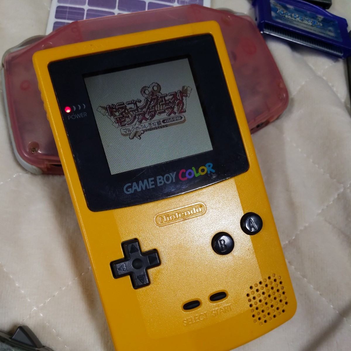 任天堂 ゲームボーイカラー 赤 黄 2台 アドバンス ニンテンドー 本体3