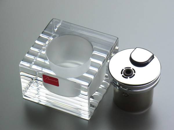 バカラ(Baccarat)卓上ライター 抑えよ