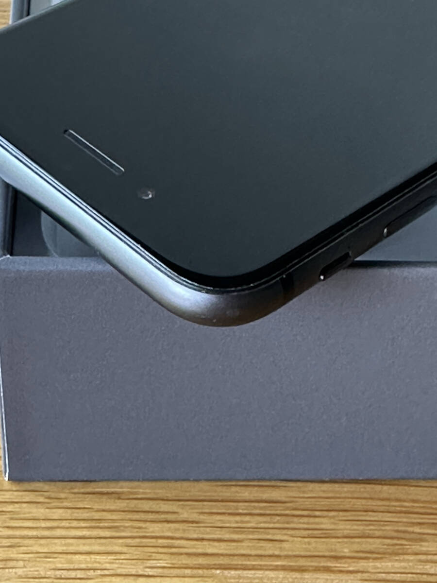 ★美品！Apple アップル iPhone 8 スペースグレイ 国内版SIMフリー！ 64GB 付属品完備！ _6