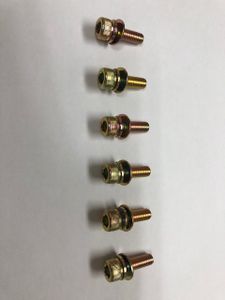 レカロシート（ＬＳ，ＬＸ，ＳＲ３，４，５、エルゴメド系ＩＳ８４の６箇所止め用）専用