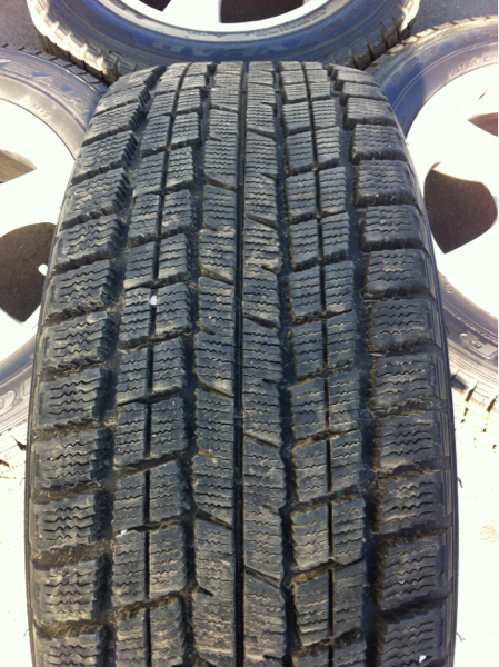 215/60R16スタッドレスホイールセット_2