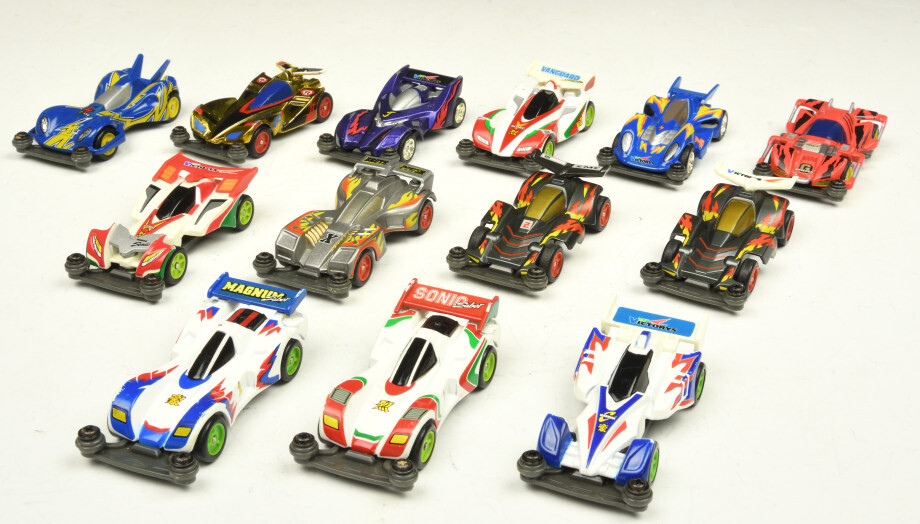 TO】tomica トミカ 爆走兄弟レッツ＆ゴー ミニ四駆 ミニカー 13点