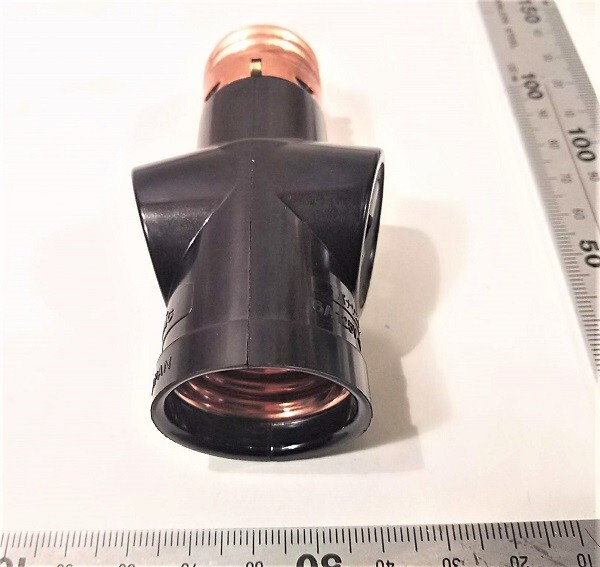 E26口金の電球ソケットにコンセント２口追加 Panasonic製　照明器具　　★鄭5_1