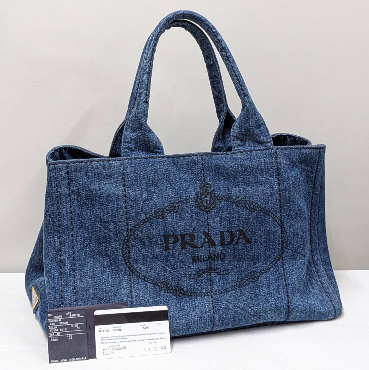 白タグなし　PRADA カナパ　 デニム トートバッグ　レザー三角ロゴ PRADA/プラダCANAPAカナパ/デニムトートバッグ/ハンドバッグ/大容量/底