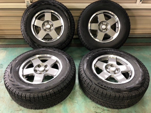 JK　JEEPラングラー純正ホイール　　+　ヨコハマ　アイスガード　G075　　スタッドレスタイヤ　４本セット　中古品_1