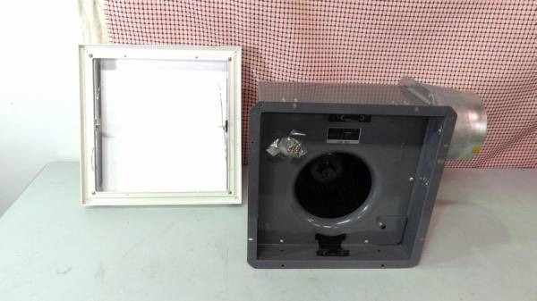 ☆ 未使用品 三菱/MITSUBISHI ダクト用換気扇 VD-18ZX-W ☆(換気扇