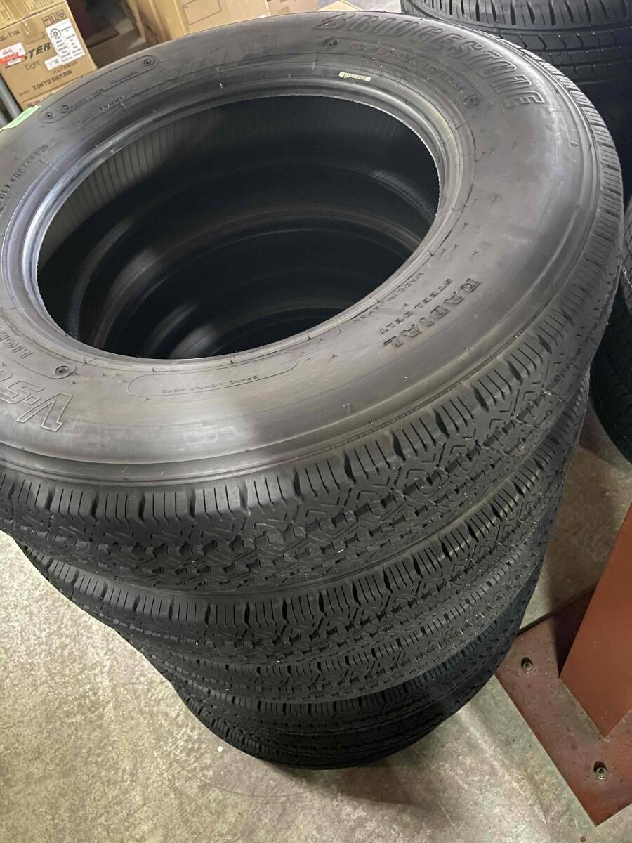 中古］ブリヂストン 205/80R17.5 トラックタイヤ 17.5インチ 6本