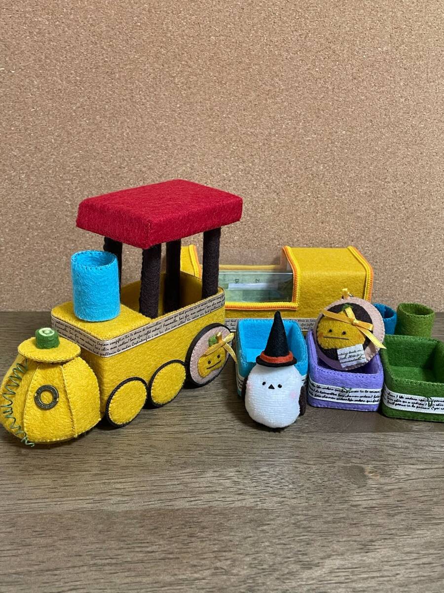 ハロウィンカボチャの汽車☆フェルトおままごと☆シマエナガ☆ハロウィン☆カボチャ☆ハロウィンオブジェ☆カボチャキーホルダー_1