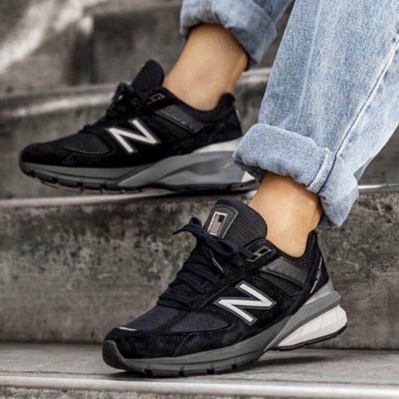 新品 未着用 new balance 990 v5 ブラック m990 w990 bk6 bk5 bb5 bk4