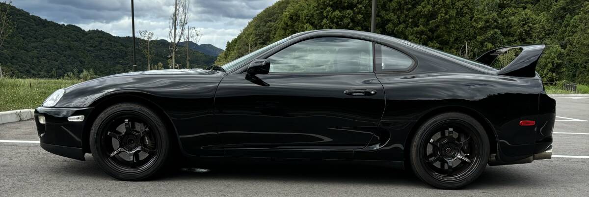 トヨタ スープラ　jza80 6速ターボ　人気の黒　最終型2002年式　純正ガラスヘッドライト　綺麗です_3