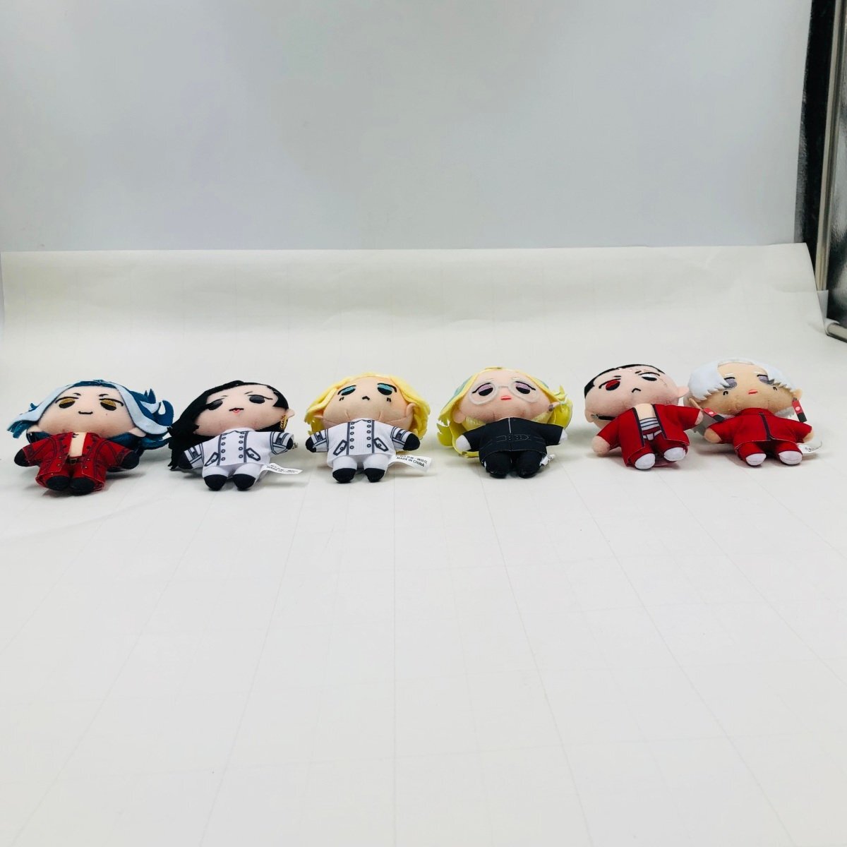 中古品 東京リベンジャーズ EXHIBITION ぬいぐるみマスコット 黒川