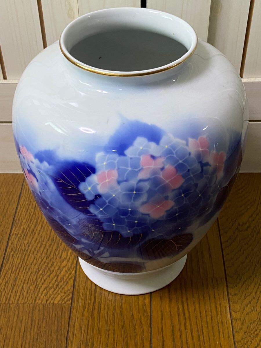 深川製磁 花瓶 金彩 紫陽花 白磁 ブルー 宮内庁御用達 有田焼 深川製
