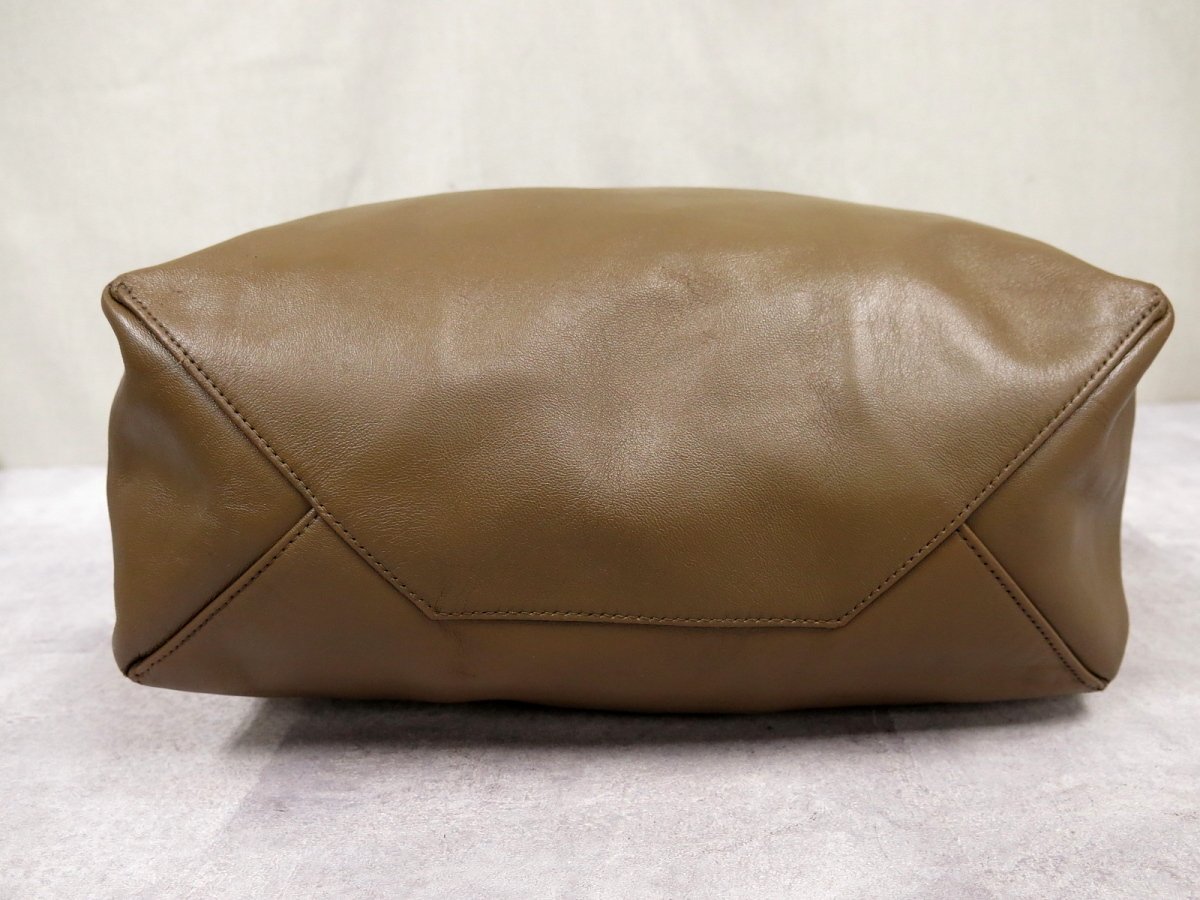 ○超美品○CELINE セリーヌ○ホリゾンタルカバ○バイカラー○カーフ
