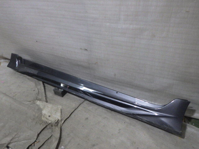ZVW50 ZVW51 プリウス ZVW52 プリウスPHV モデリスタ付き 純正サイド 