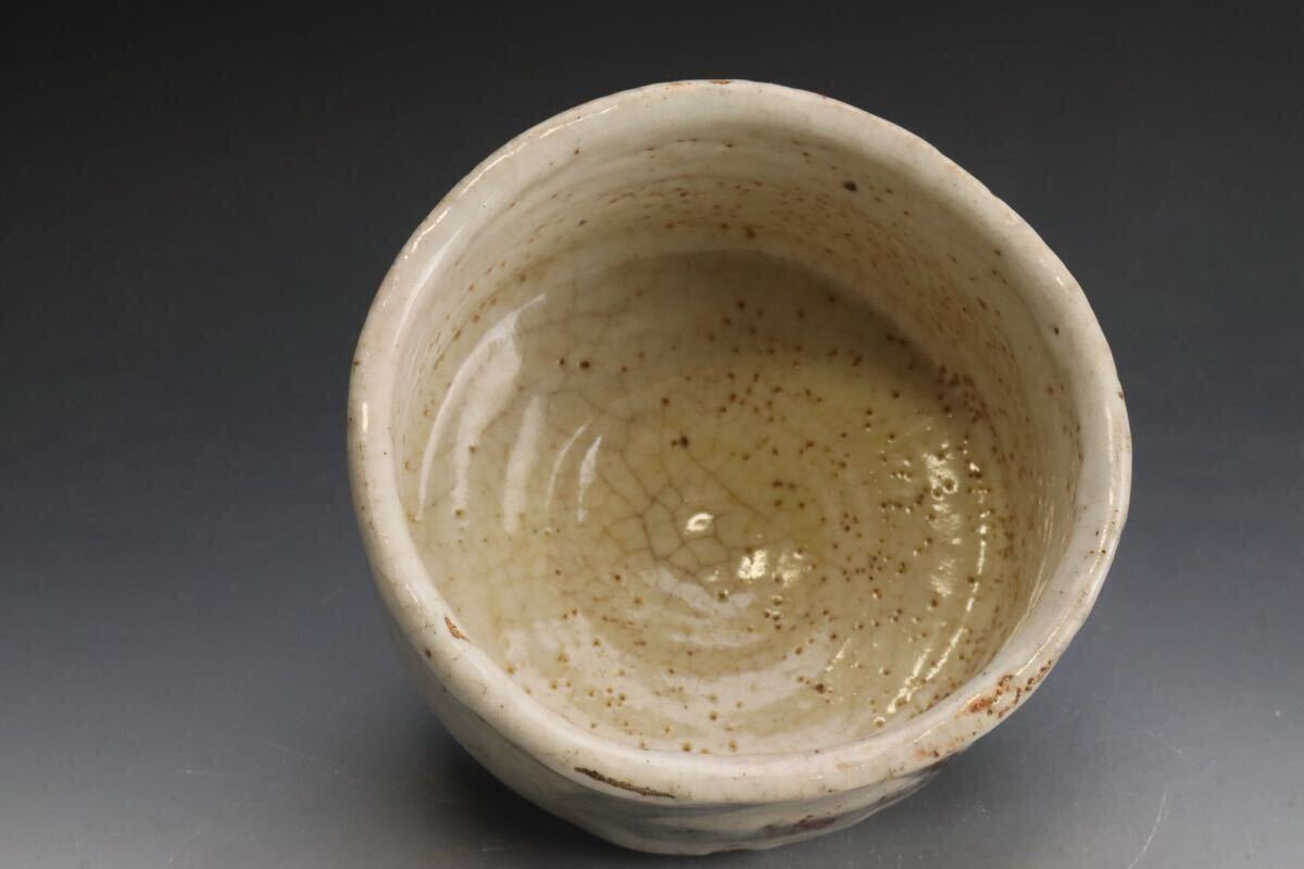 桃山〜江戸初期 古志野 絵志野茶碗 茶道家所蔵品(志野)｜売買された