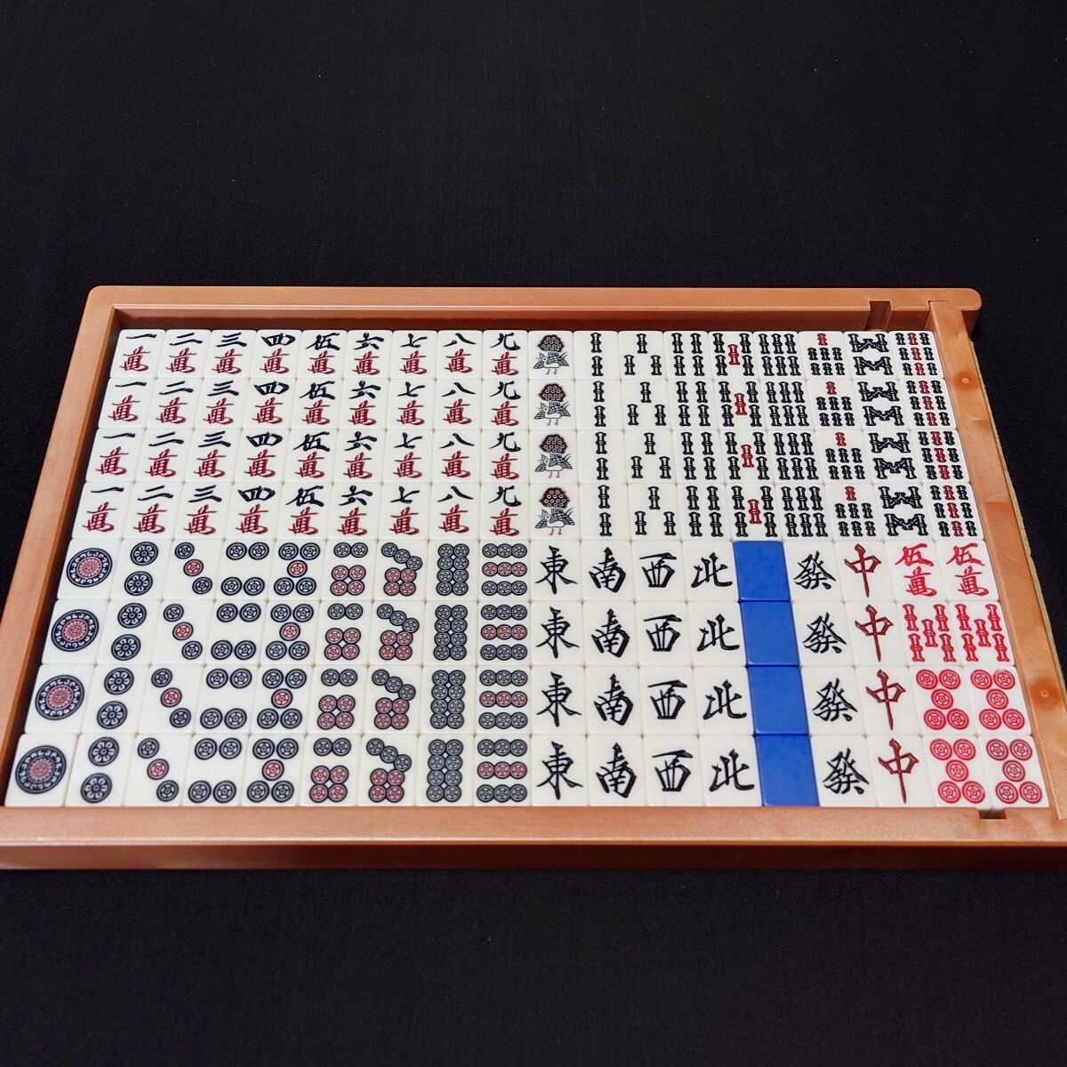 大洋化学製 全自動麻雀卓用麻雀牌 26㎜・A牌 背青 アモスギャバン 大洋化学製 全自動麻雀卓用麻雀牌 26㎜・A牌 背青 アモスギャバン