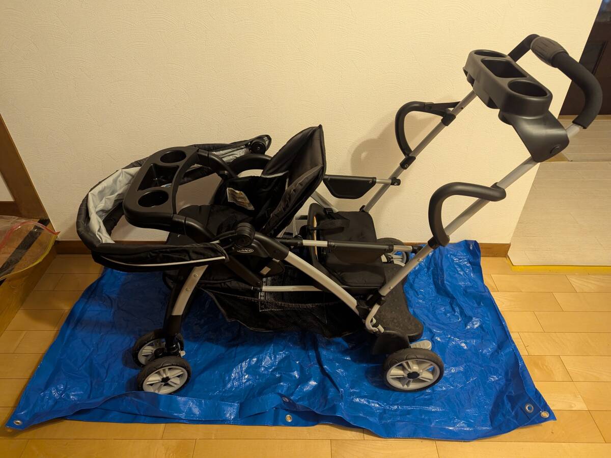 GRACO（グレコ）二人乗りベビーカー PA-24833(CN) 2ヶ月ほど使用（横浜 